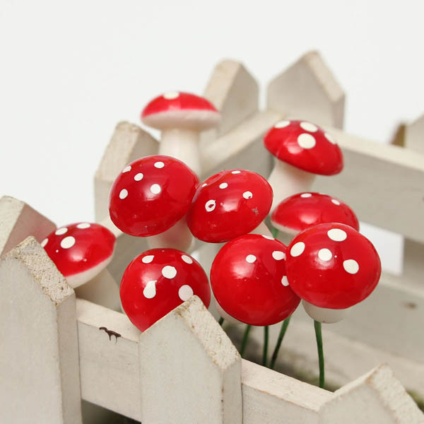 10pcs Miniature Plastic Mushrooms Moss Micro Landscape DIY Decorations