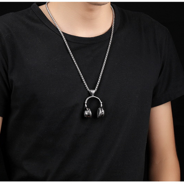 Men's Titanium Steel Earphone Shape Pendant Charm Necklace Hip Hop Accessories