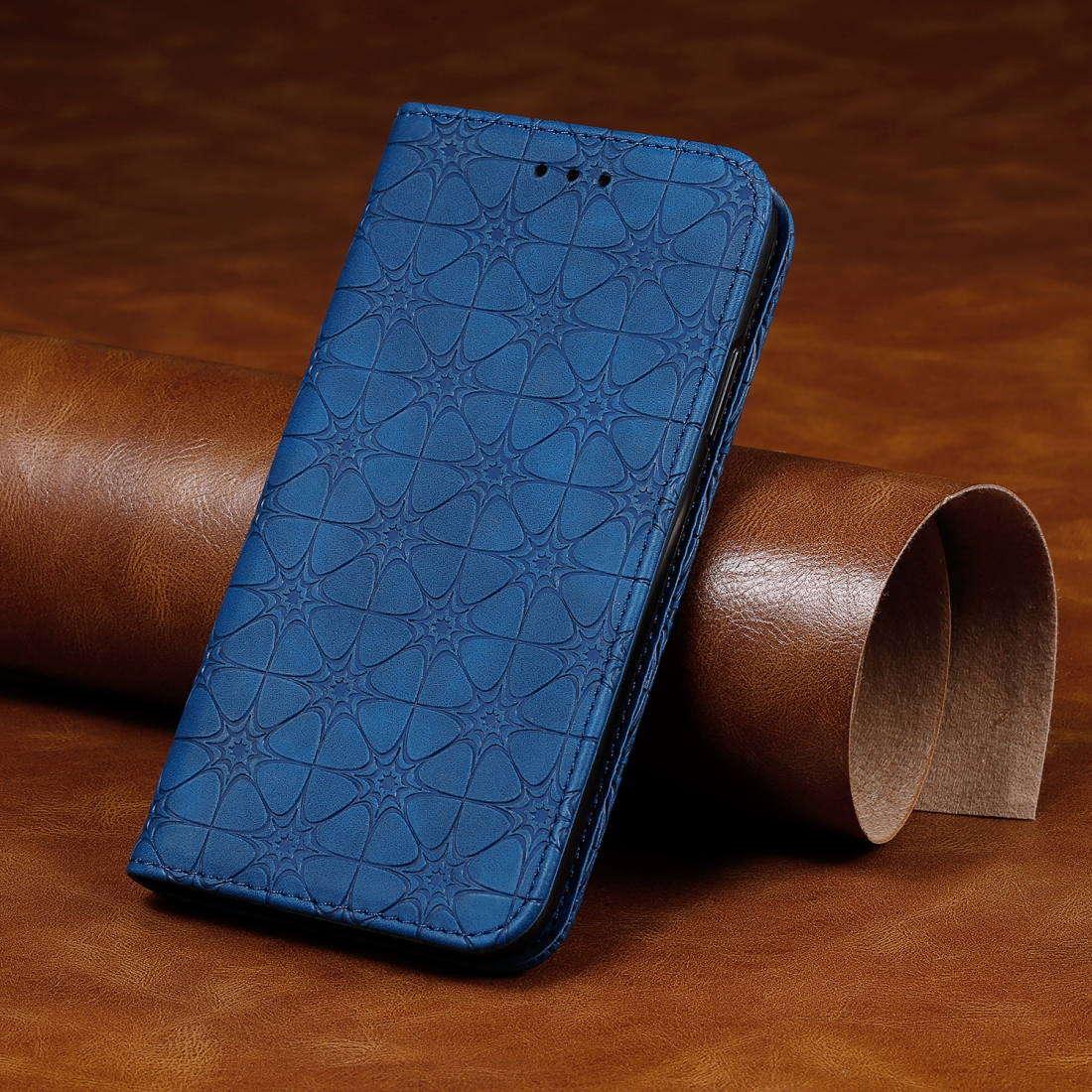 For Huawei Honor Play 9A Lucky Flowers Embossing Pattern Magnetic Horizontal Flip Leather Case with Holder & Card Slots (Dark Blue)