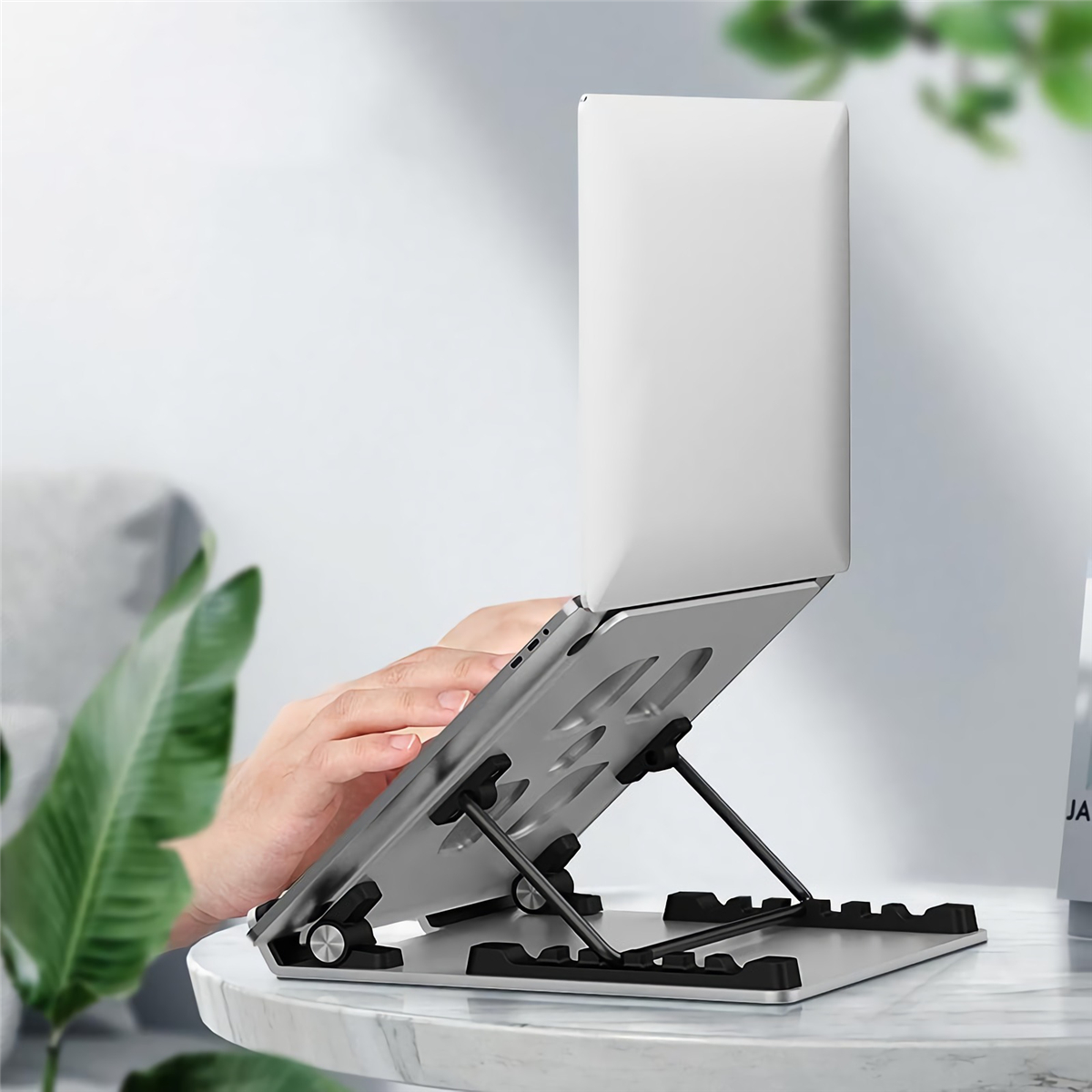 Aluminum Alloy Laptop Stand Notebook Riser Anti-scratch Height Adjustable Hollow Cooling Pad Desktop Laptop Holder for Notebook/Tablet
