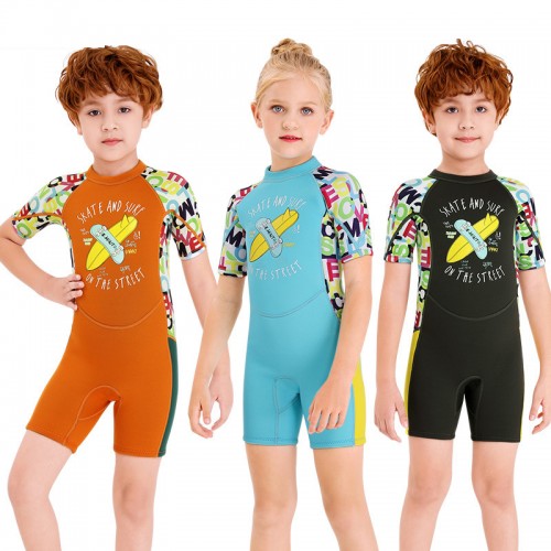 DIVE&SAIL 2.5MM Children's Diving Suit Short-Sleeved One-Piece Short-Sleeved Swimsuit Thickened Sun Protection Summer Swimming Pool Beach Diving Suit For Kids Swimming Wear For Boys Girls