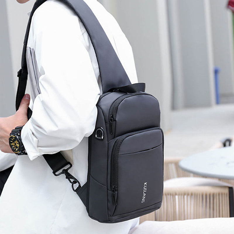 Men Oxford Large Capacity USB Charging Chest Bag Fashion Casual Wild Bus Card Pocket Design Crossbody Bag Shoulder Bag