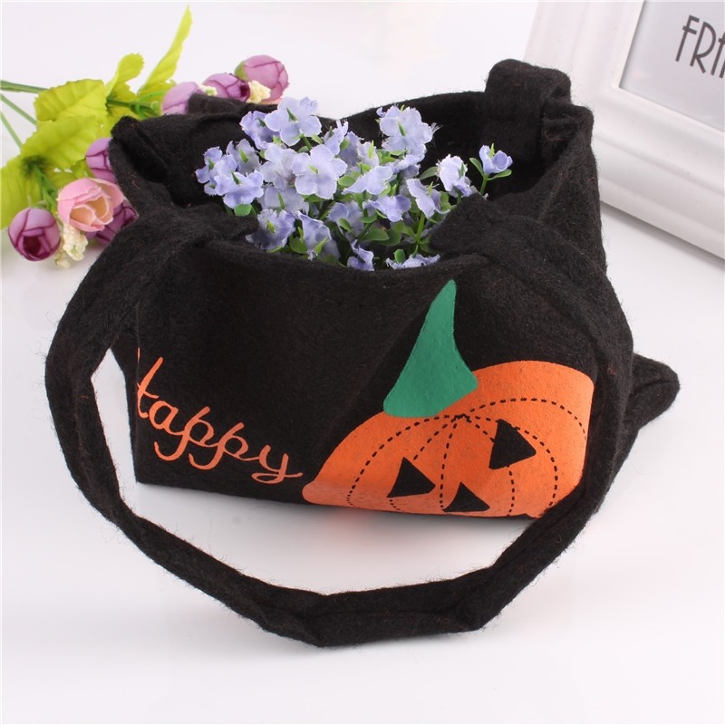 4 PCS Halloween Portable Non-Woven Bag Halloween Children Gift Candy Bag Halloween Props Bag (Black)